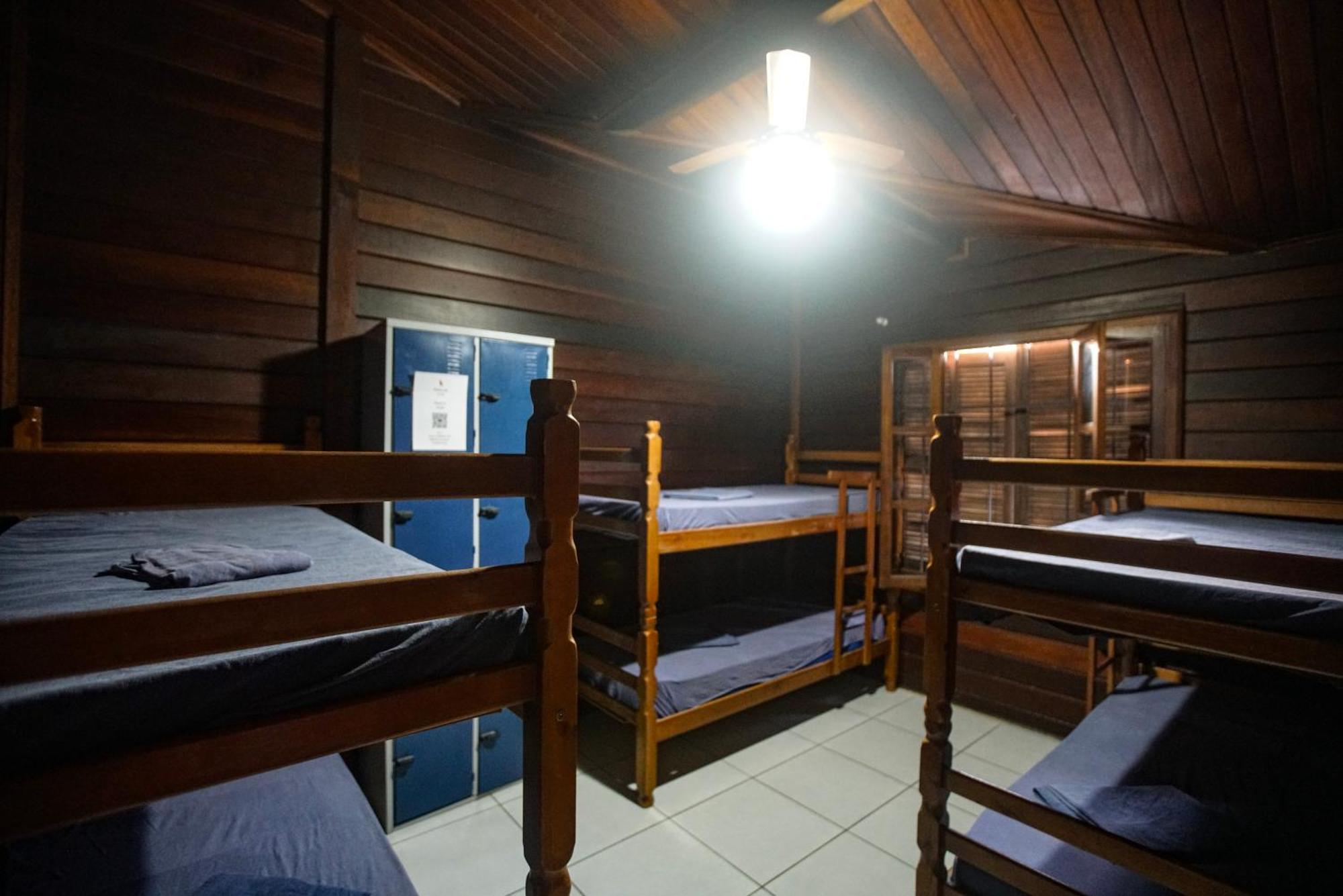 Hostel Capricornio Carcara คารากัวตาตูบา ภายนอก รูปภาพ