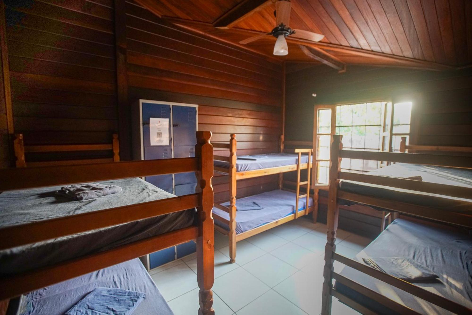 Hostel Capricornio Carcara คารากัวตาตูบา ภายนอก รูปภาพ