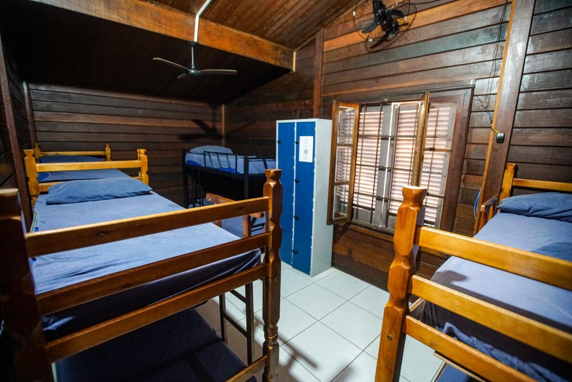 Hostel Capricornio Carcara คารากัวตาตูบา ภายนอก รูปภาพ
